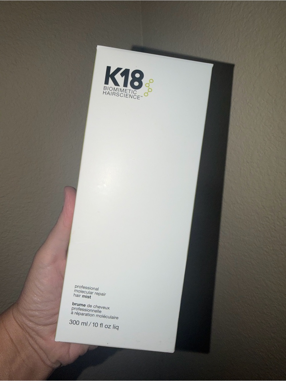 K18 Professional Molecular Repair Hair Mist - White
